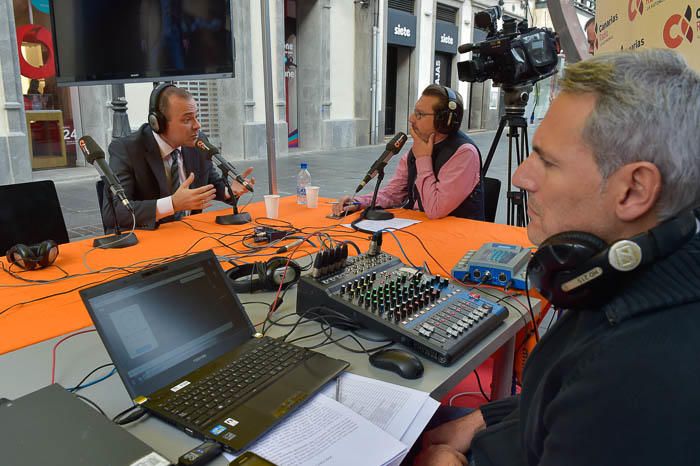 Jornadas de radio "De Palique", en la calle Triana