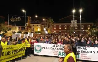Más de 1.000 personas protestan en Lorca por las listas de espera en el Área III