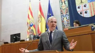 Azcón deflactará el IRPF y el PSOE alerta de un futuro "retrógrado"