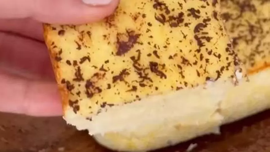 Esponjoso, sin harina y sin azúcar: aprende a hacer este pastel
