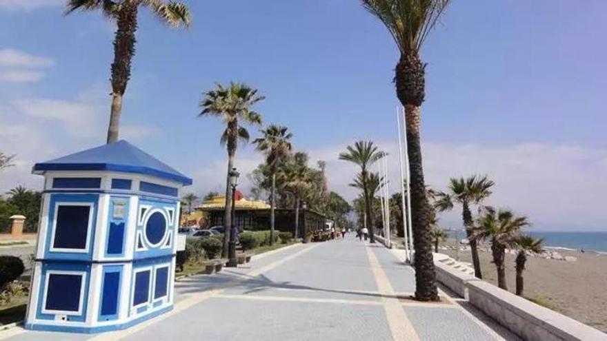 Renuevan dos pistas de tenis de un complejo deportivo de San Pedro