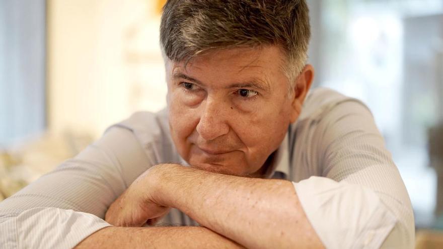 Manuel Pimentel, el ministro que dimitió: "El poder hace que se tenga cierta sensación de impunidad"