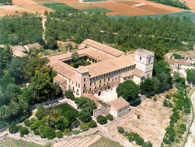 Vista del monasterio de Sant Jeroni de Cotalba, en término de Alfauir.