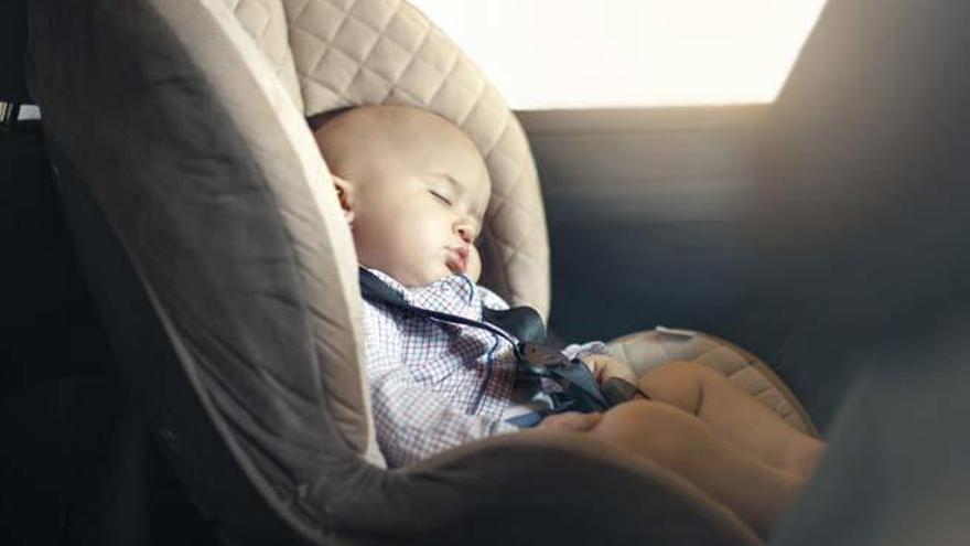 Solo son necesarios 10 minutos para que un niño sufra un golpe de calor.