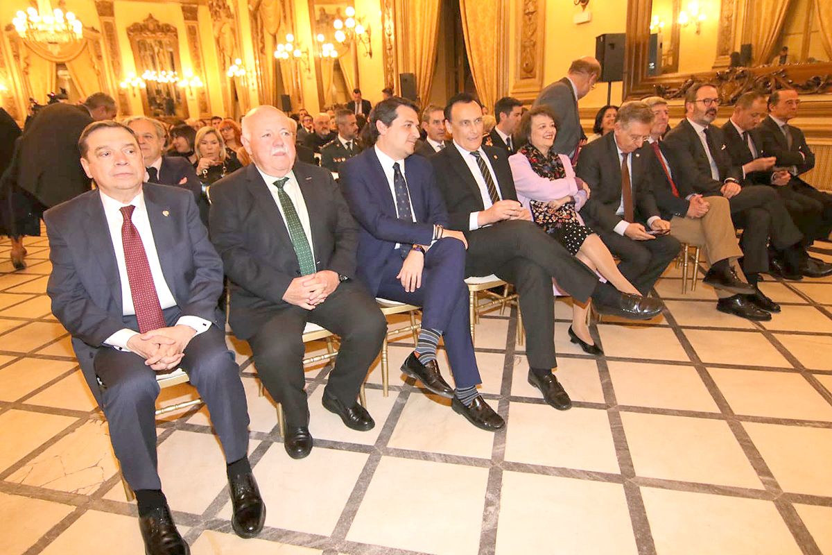 El Círculo de la Amistad celebra la gala de entrega de sus distinciones