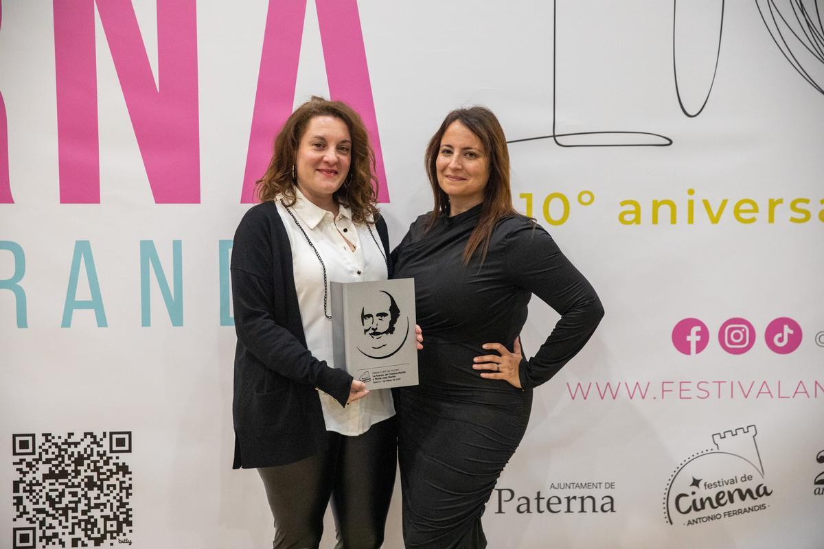 Cristina Martín Barcelona y María José Martín Barcelona, ganadoras del premio a Mejor Ficción del Festival en 2025 por La Fuerza