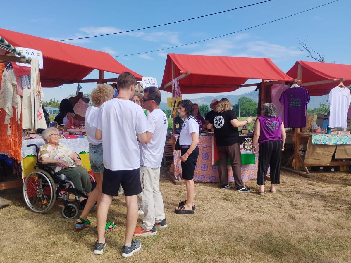 El Festival de la Fresa de Candamo, en imágenes