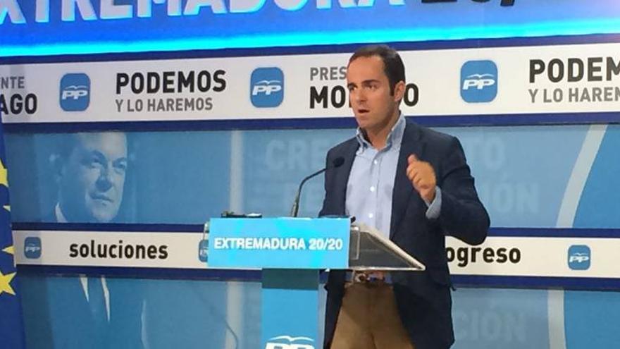 El PP exige a Vara que diga si apoya o no la bajada de impuestos a los extremeños