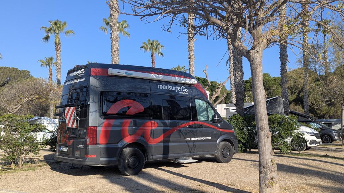 Roadsurfer Family Finca