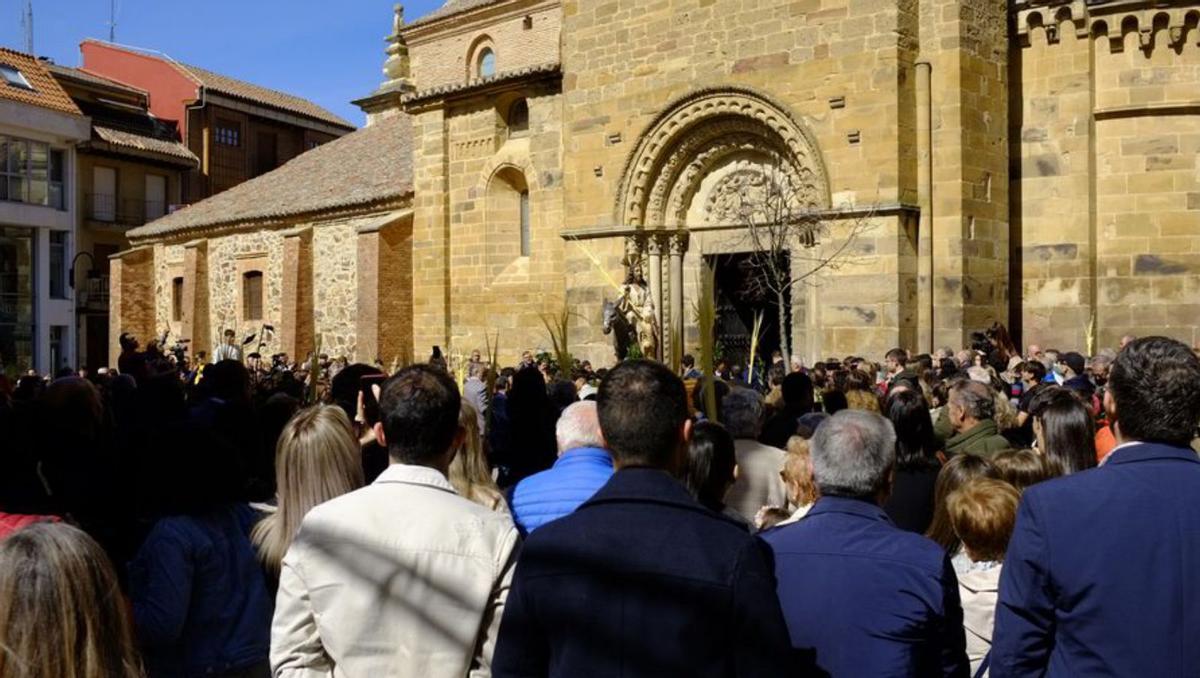 La procesión de los niños marca el Domingo de Ramos