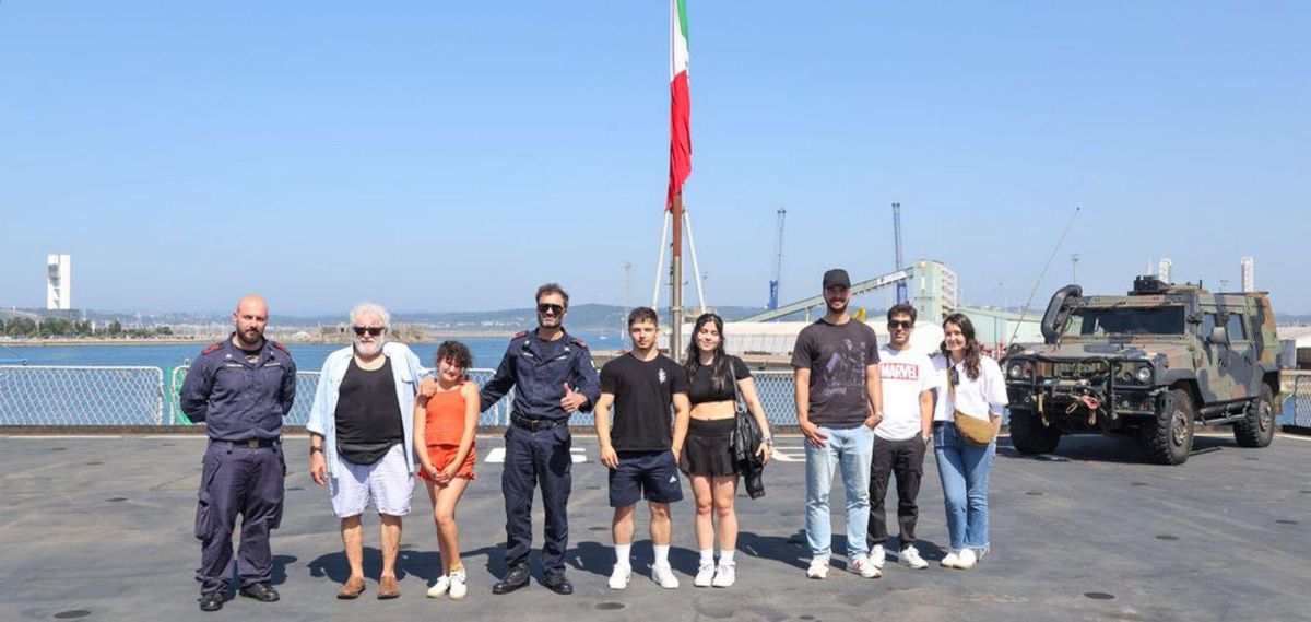 En las ‘tripas’ de un anfibio italiano