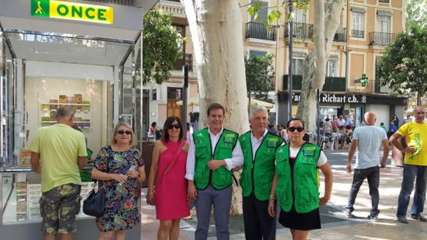 Los nuevos quioscos de la ONCE  ya están en Xàtiva