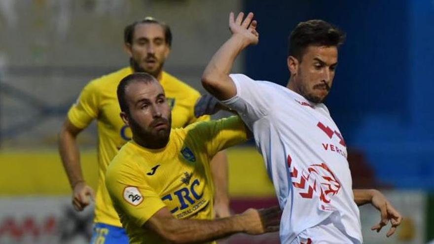 El Real Murcia vence al Orihuela en su primer amistoso