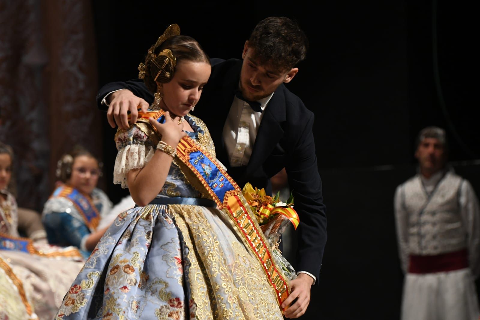 La exaltación de la reina fallera infantil de Burriana del 2023, en imágenes