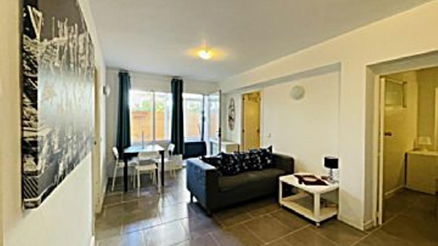 190.000 € Venta de piso en CALA VINYES (Calvià), 3 habitaciones, 1 baño...