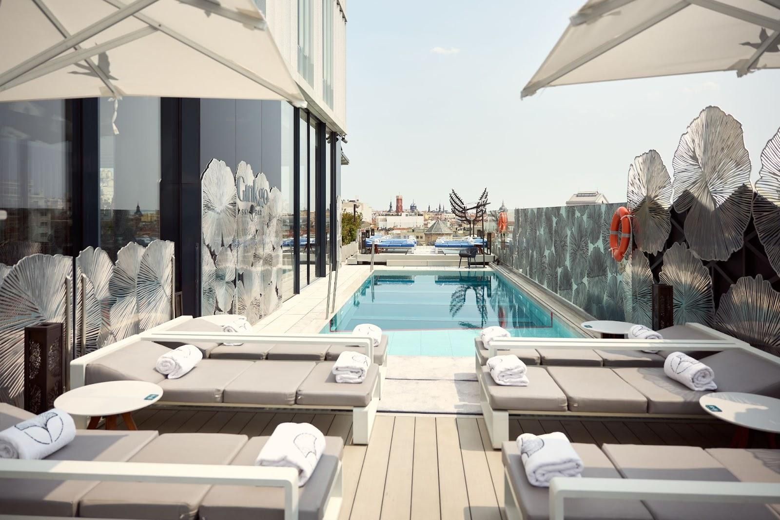 Piscina VP Plaza España Design