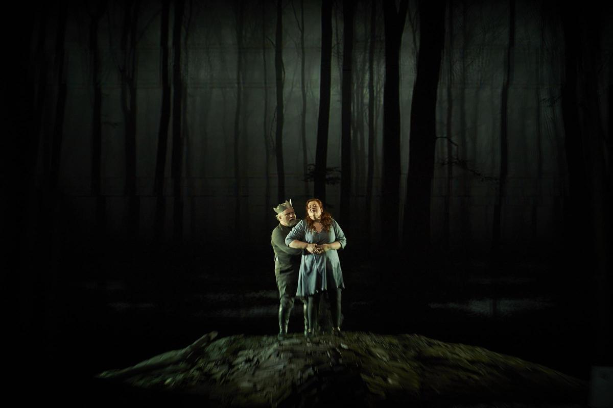 Así es ‘Lohengrin’ de Katharina Wagner estrenado en el Liceu