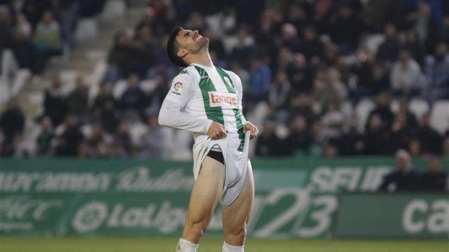 El Córdoba falla dos penaltis consecutivos