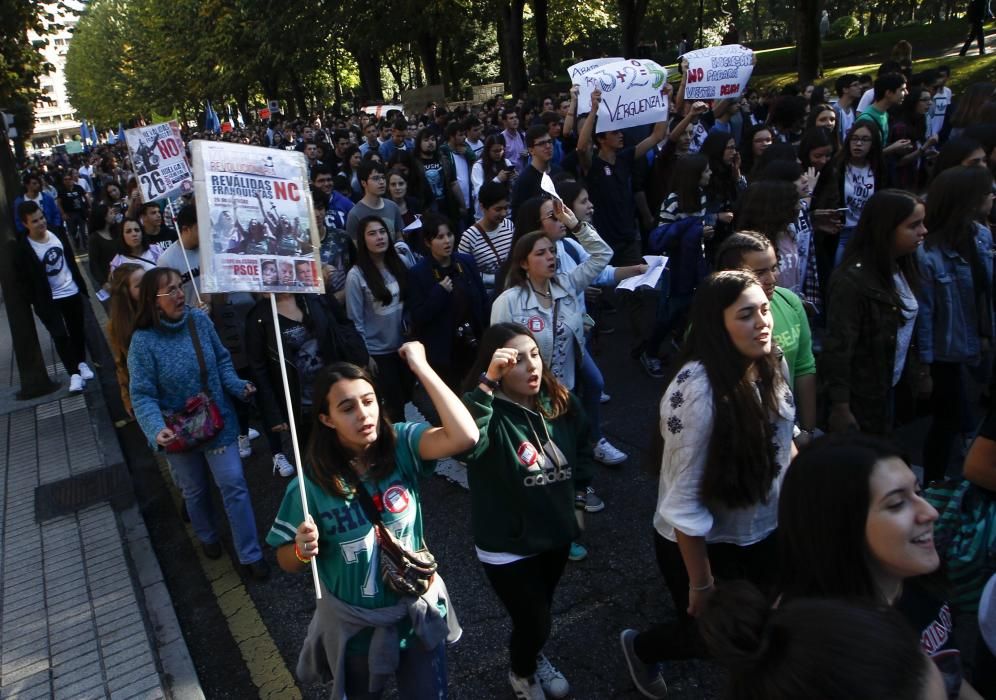 Manifestación de estudiantes contra la LOMCE