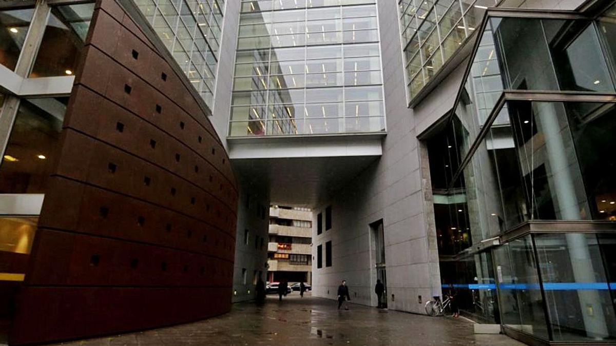 Palacio de Justicia de Oviedo.  |  LNE