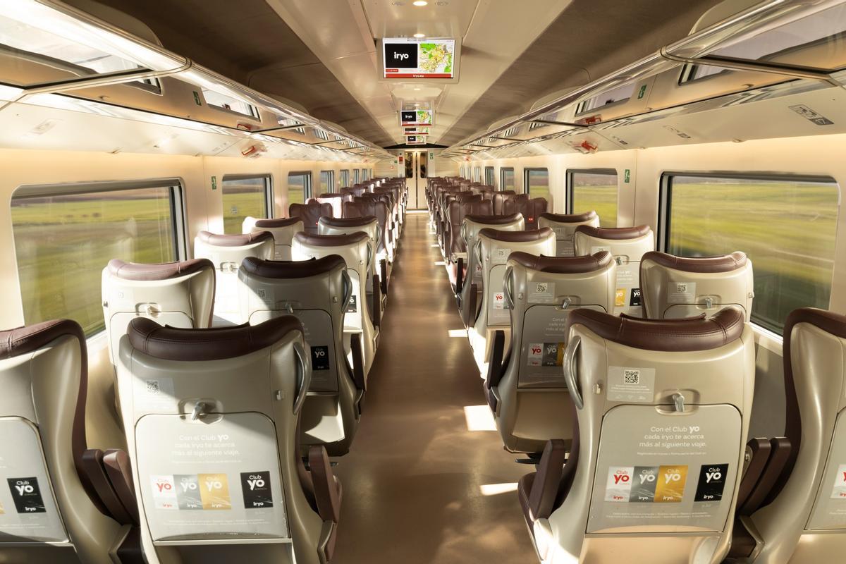 Interior d'un dels trens d'alta velocitat iryo