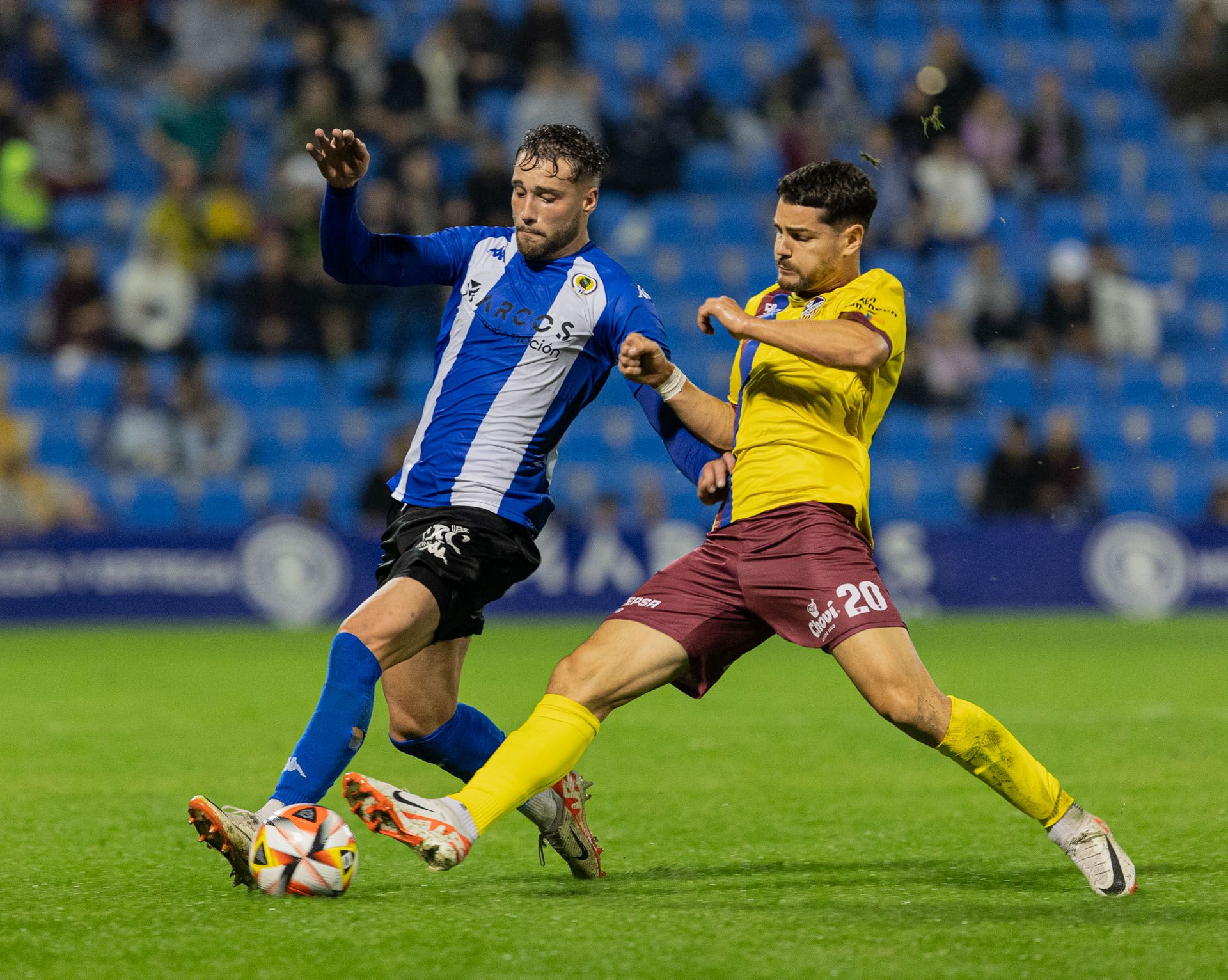 Hércules - Alzira  (1-1): Las mejores fotos primer empate del Hércules en el Rico Pérez