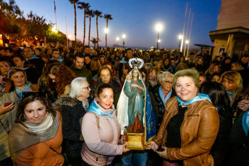 Benidorm celebra la procesión de El Alba de la Virgen del Sufragio