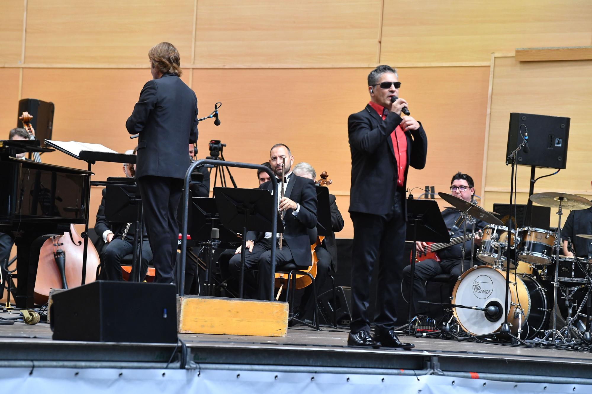 Homenaje en A Coruña a Nino Bravo con la Banda Municipal y Serafín Zubiri