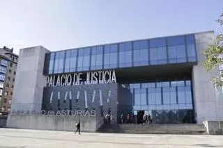 "Puse dinero de mi bolsillo", asegura el constructor de Gijón que se enfrenta a cinco años de prisión por estafar 148.000 euros