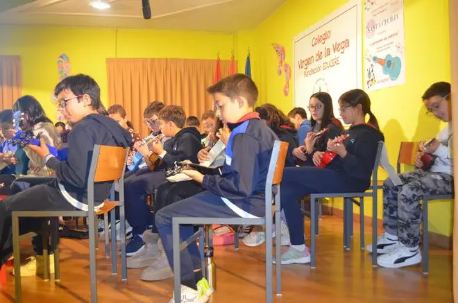 La Ukebanda de la Vega celebra Santa Cecilia
