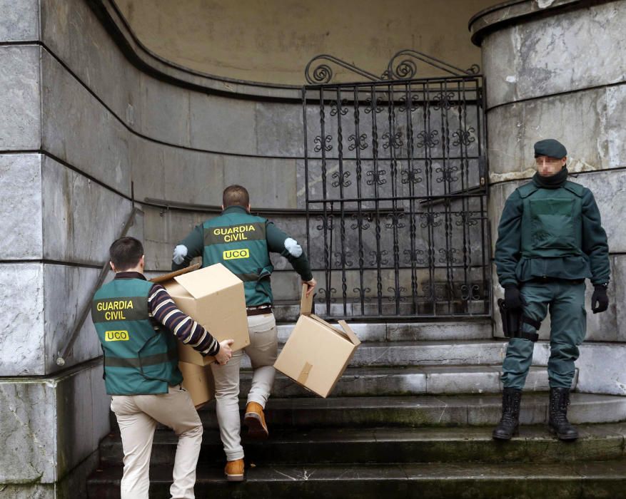 La Guardia Civil registra la sede de UGT en Asturias