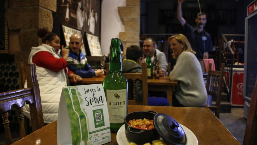 La mejor sidra y las tapas más deliciosas, los jueves en Gijón