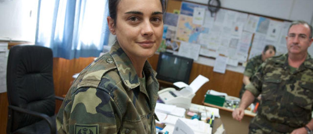 María Antonia García Moral en una imagen de archivo en las oficinas del acuartelamiento del Regimiento Soria nº9