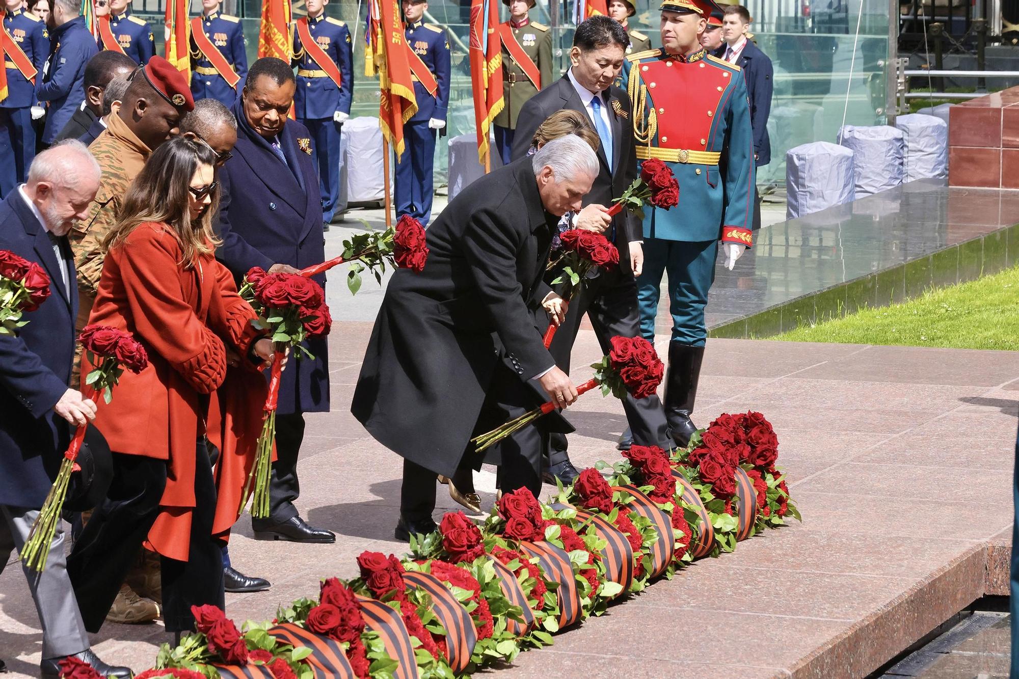 Rusia celebra el Día de la Victoria con un desfile militar en la Plaza Roja