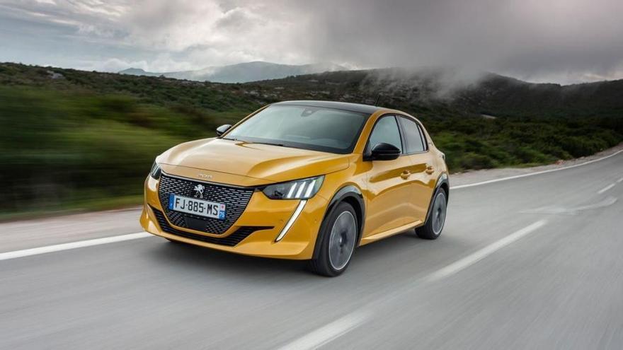 Los lectores de NeoMotor eligen al Peugeot 208 como su favorito para ganar el The Car Of The Year 2020