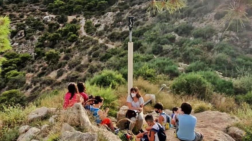 Actividades de ocio de Aspali dedicadas a la orientación, psicomotricidad y coordinación en el Castillo de Santa Bárbara. | INFORMACIÓN