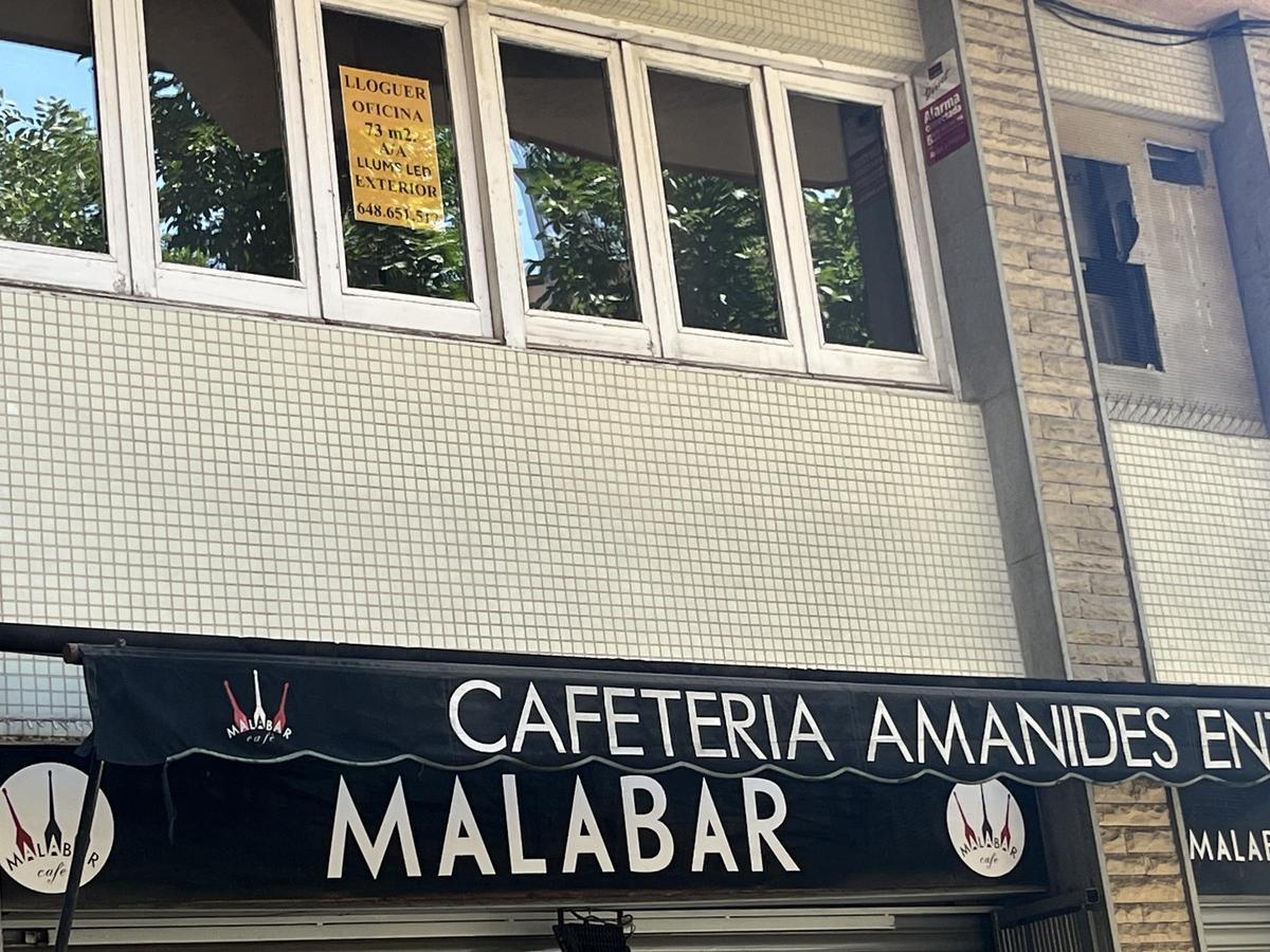 La antigua redacción de Panenka, en alquiler sobre el bar Malabar