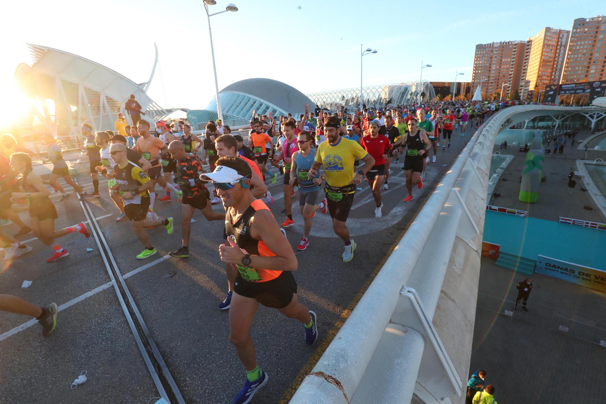 Salida del Maratón Valencia 2021