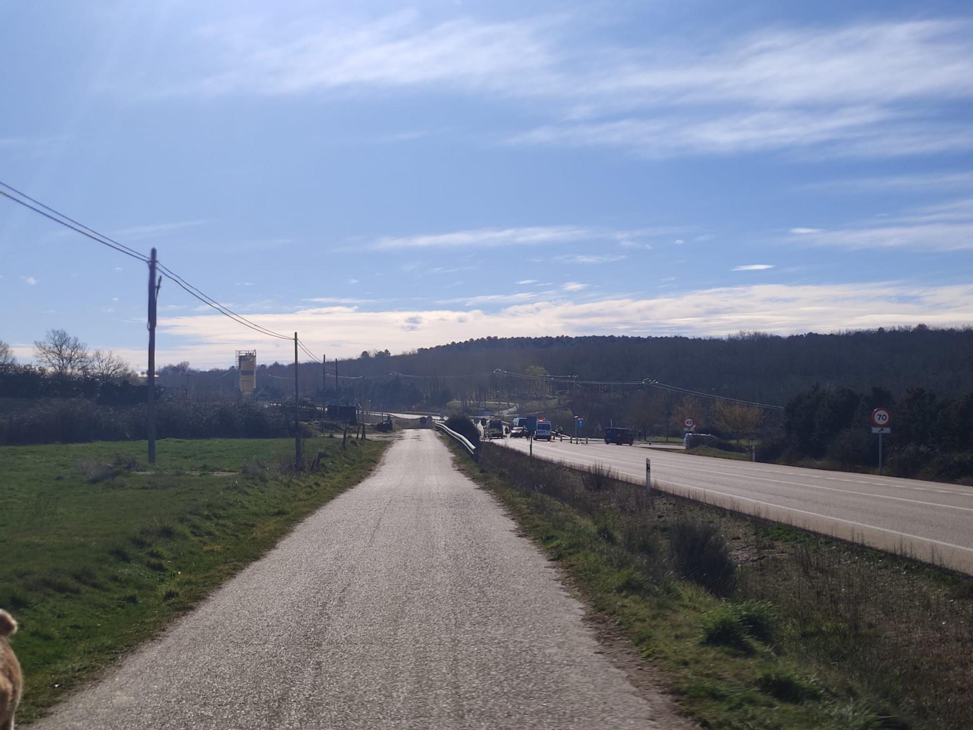 GALERÍA | Accidente en Alcañices durante el traslado de mayores a vacunarse