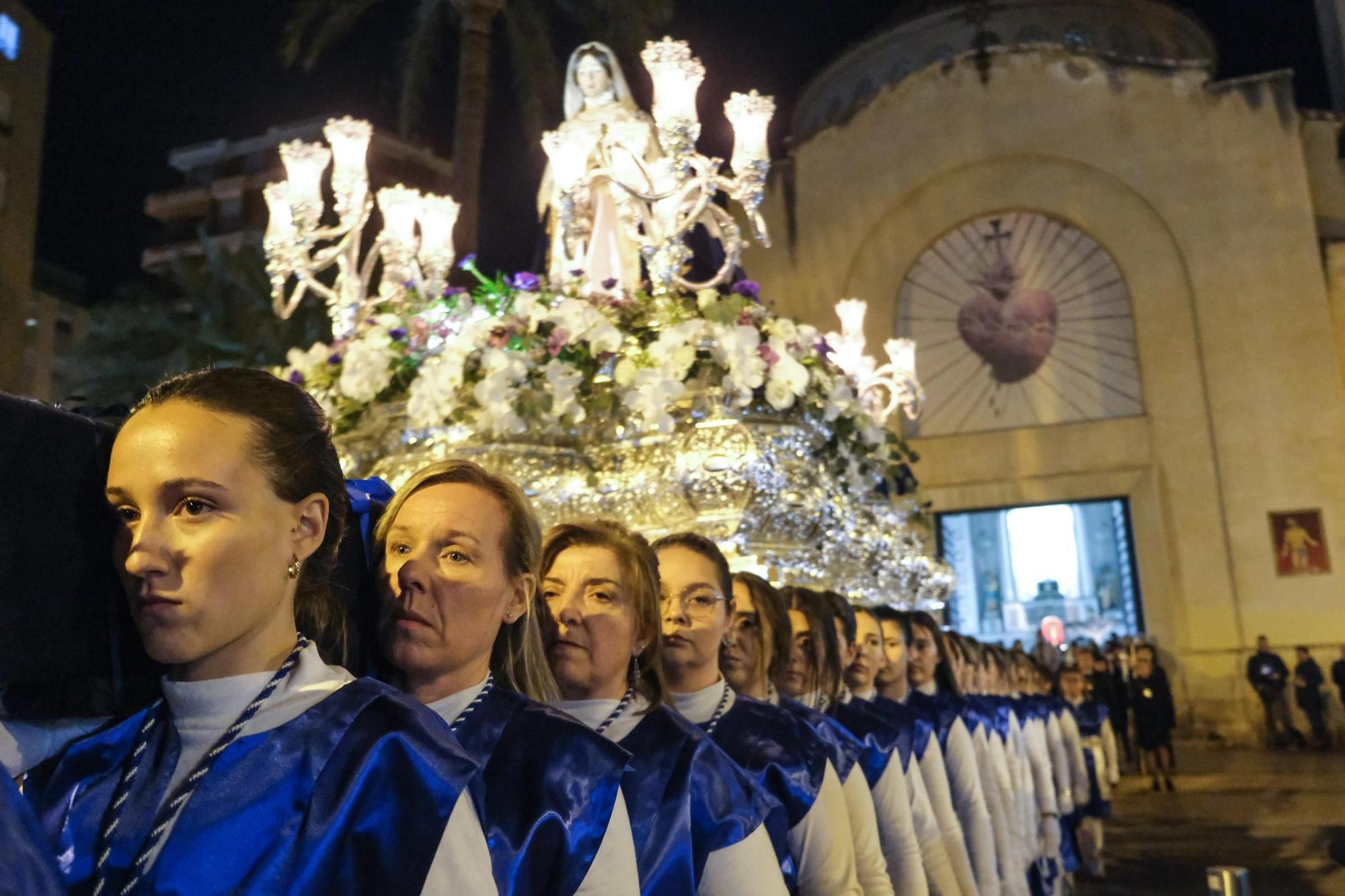 Las mejores imágenes del Martes Santo en Elche