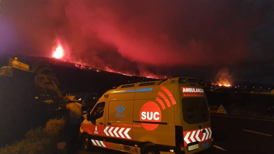 La boca eruptiva més recent del volcà de la Palma comença a emetre piroclasts