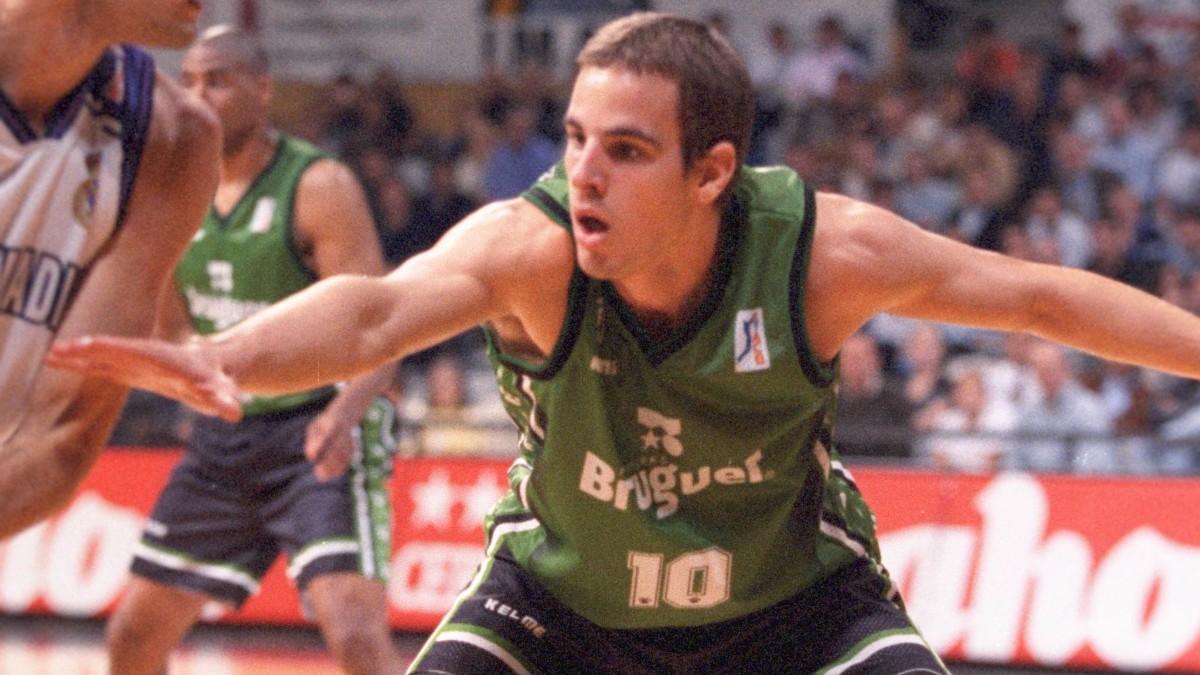 Roger Grimau vistió la camiseta del Joventut entre el 96 y el 99