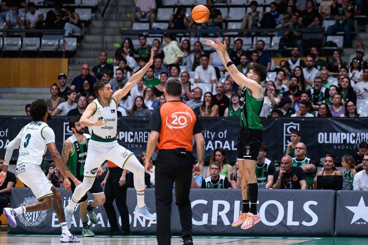 El Joventut dominó claramente al Unicaja en el Olímpic hasta que se tuvo que suspender el partido al descanso