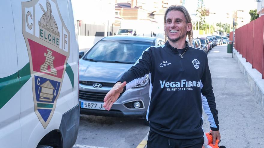 Beccacece, de Madrid al entrenamiento del Elche