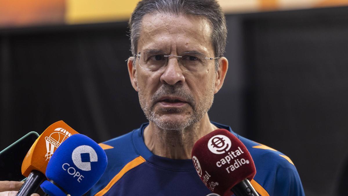 Pedro Martínez, entrenador de Valencia Basket.