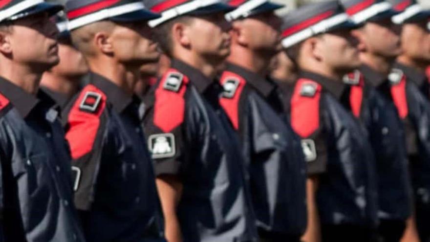 Agentes de la Policía Canaria.