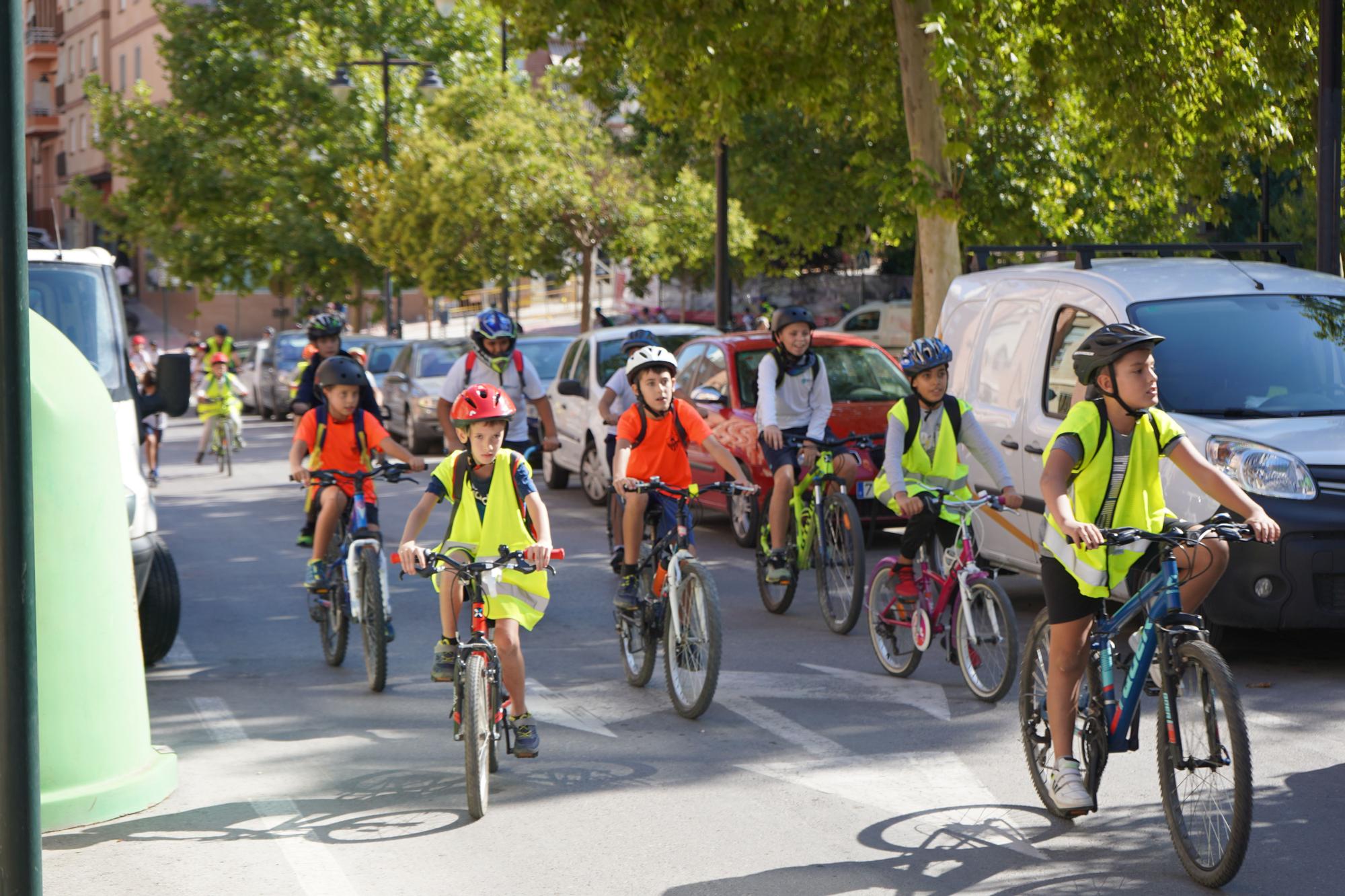 200 escolares de Ontinyent celebran el Día Mundial Sin Coches