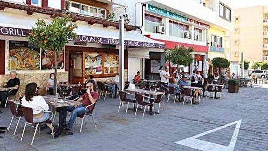 Las terrazas del paseo de s&#039;Alamera fueron las más concurridas.