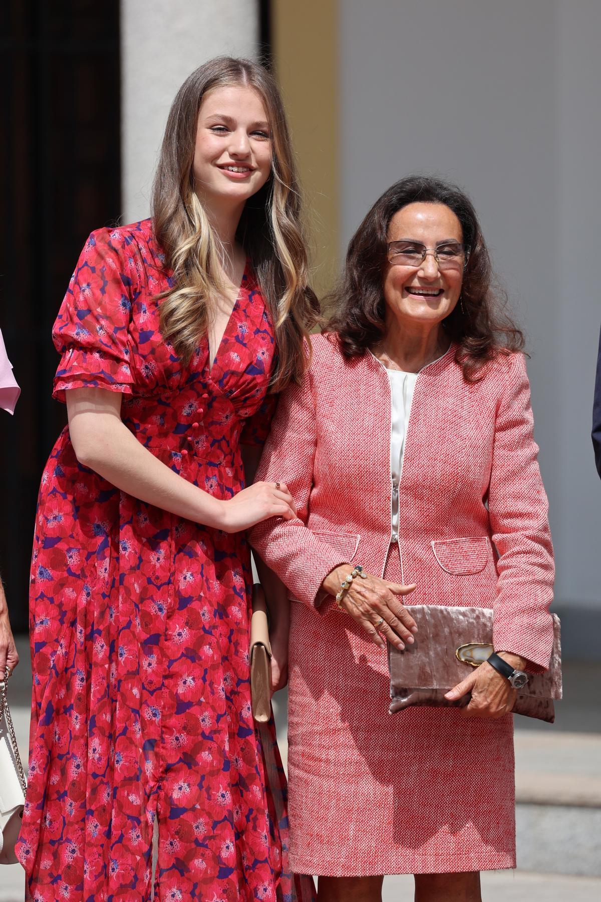 La infanta Sofía recibe la confirmación