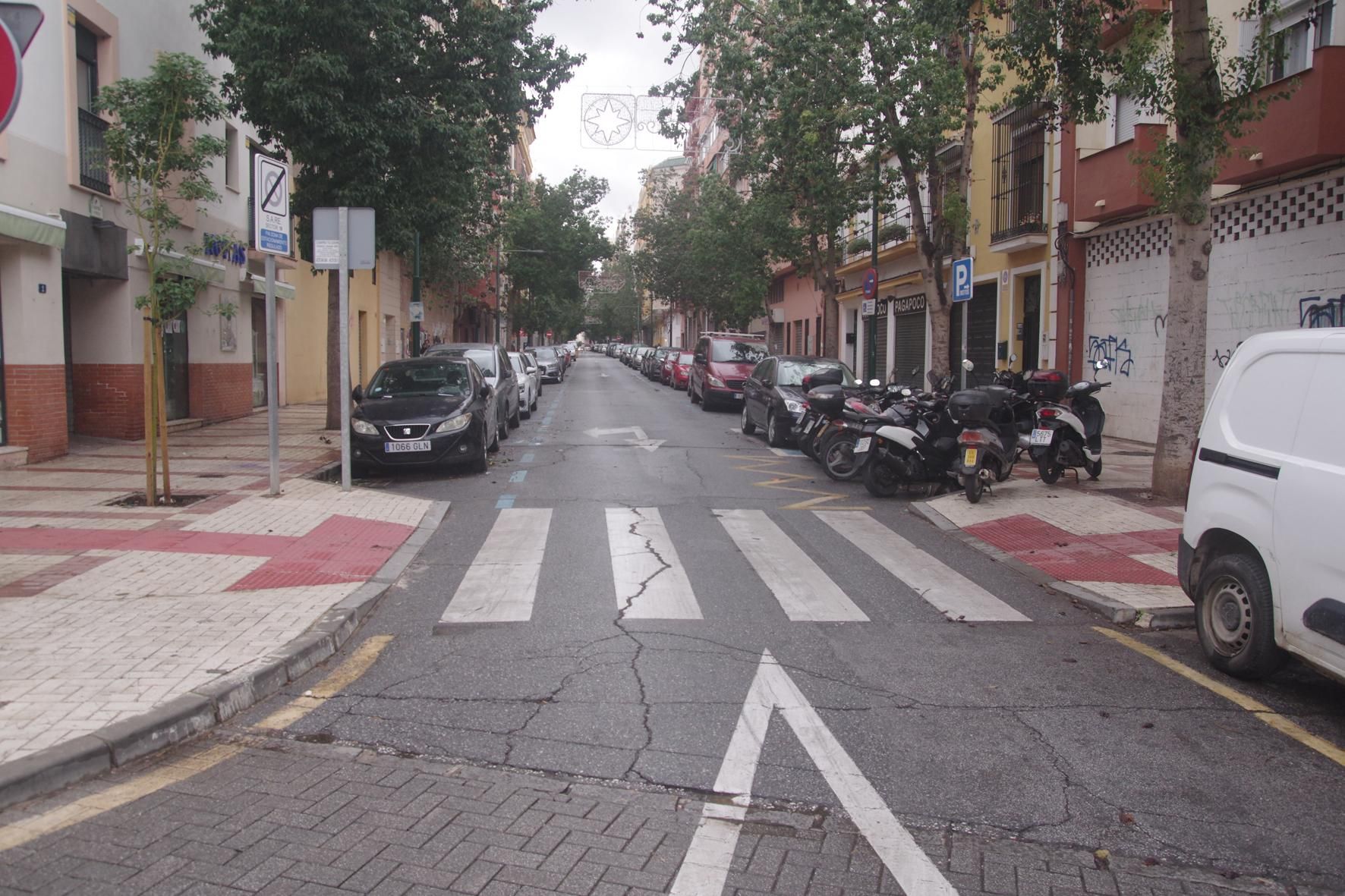 Calles prácticamente vacías en Málaga capital ante la alerta roja por riesgo de importantes tormentas